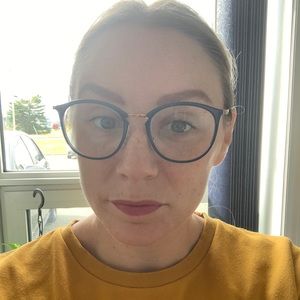 Meet your Posher, Janine